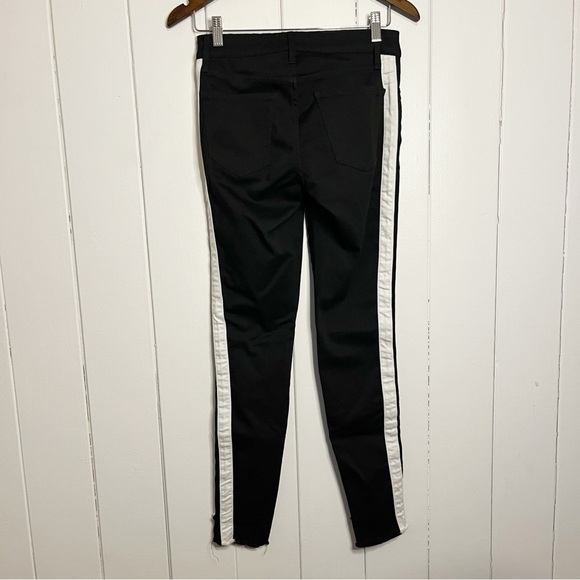 William Rast Ankle Skinny Black and White Striped Pants. Size 27 Jr. - Picture 8 of 8